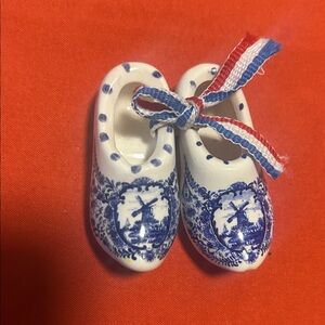 Holland clog, small shoes Blue and White